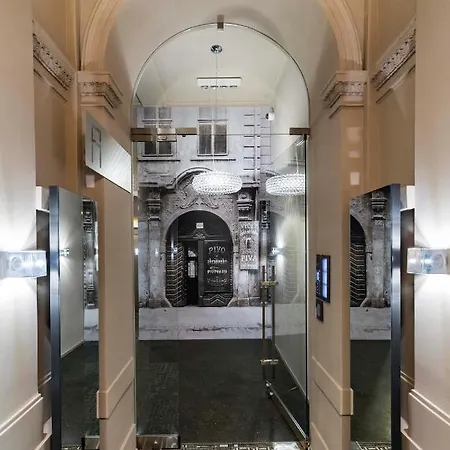 New Luxury Apt With Ac&parking In The Center Of Apartament